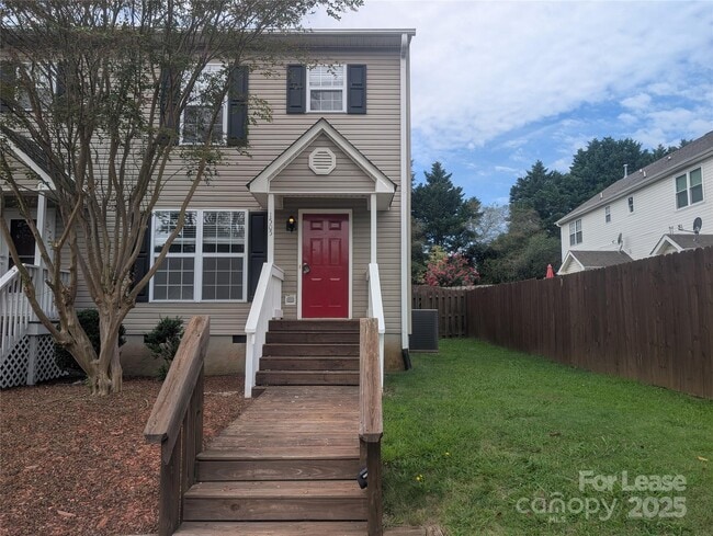property at 1505 Flintwood Dr