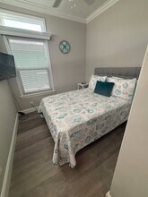 209 NE Coastal Dr in Ocean Breeze, FL - Building Photo - Building Photo