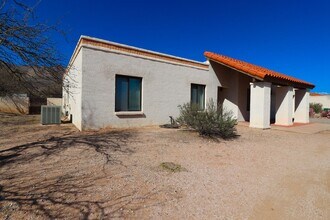 11251 E Placita Molino in Tucson, AZ - Building Photo - Building Photo