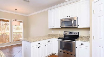 15660 Silverhill Ave in Silverhill, AL - Building Photo - Building Photo