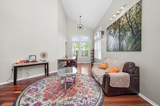 2227 Avalon Ct S in Buffalo Grove, IL - Foto de edificio - Building Photo