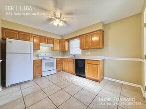 3854 Northampton Dr in Lexington, KY - Building Photo - Building Photo