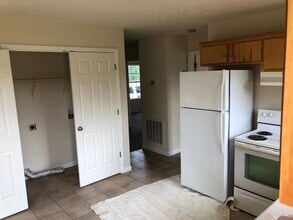 125 Rocky Rd, Unit B in Lebanon, TN - Building Photo - Building Photo