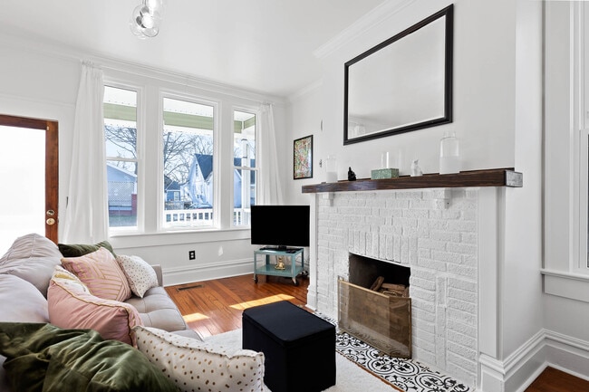 property at 2015 E 12th St