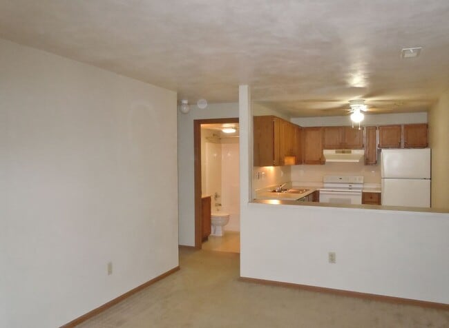 1935 Ramada Blvd in Collinsville, IL - Building Photo - Building Photo