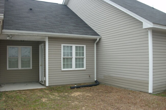 2712 Shire Ln in Rocky Mount, NC - Building Photo - Building Photo