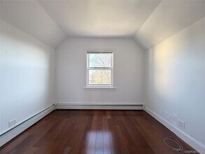 210-10 56th Ave in Queens, NY - Building Photo - Building Photo