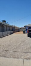 3541 N Roosevelt St, Unit Apt A in Kingman, AZ - Building Photo - Building Photo