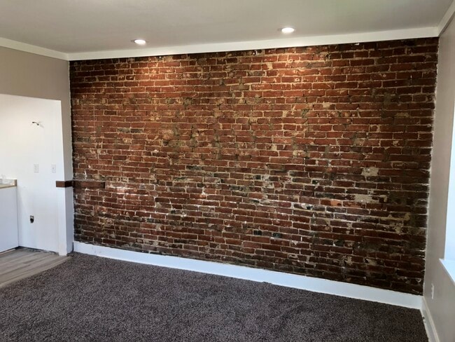 1201 Jefferson St in Burlington, IA - Building Photo - Building Photo