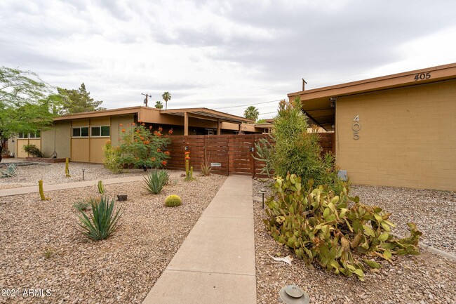 Colter Apartments in Phoenix, AZ - Building Photo - Building Photo