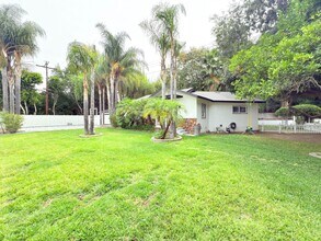 9501 Clybourn Ave in Los Angeles, CA - Building Photo - Building Photo