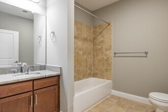 The Cove at Springfield in Springfield, NJ - Foto de edificio - Interior Photo