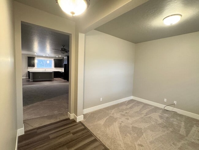 2087 N Branding Iron Ave in Middleton, ID - Building Photo - Building Photo