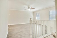 2852 Port Royal Ln photo'