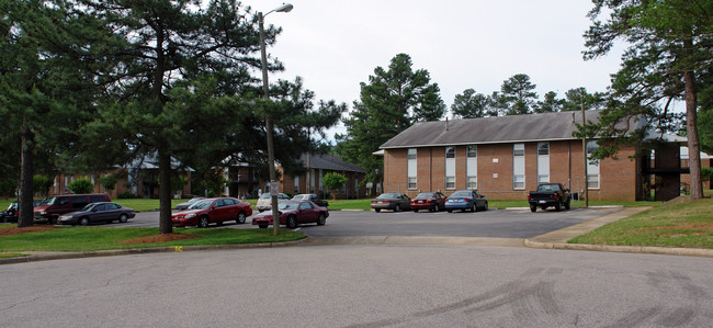 Rich Park Apartments in Raleigh, NC - Building Photo - Building Photo