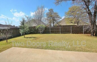 13123 Red Oak Dr in Choctaw, OK - Building Photo - Building Photo