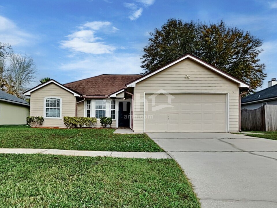 2184 Khaki Ct in Middleburg, FL - Building Photo