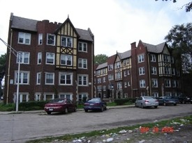 1131-1141 79th Pl Apartments