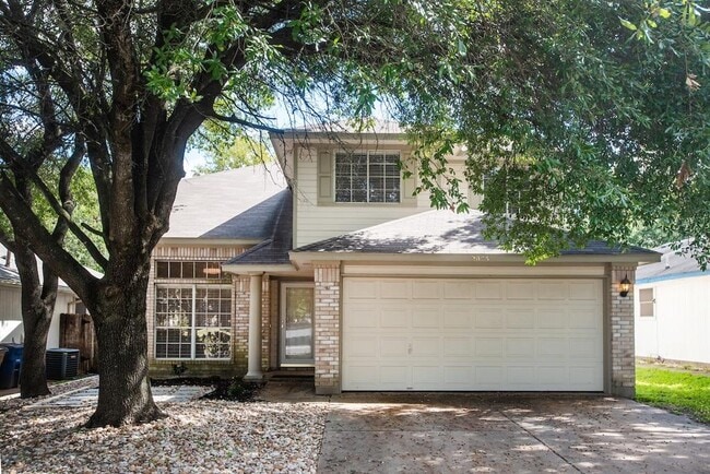 9025 Vigen Cir in Austin, TX - Building Photo - Building Photo