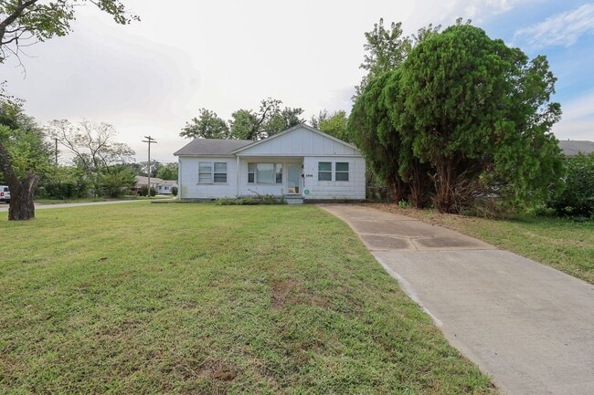 6948 E Newton Pl in Tulsa, OK - Building Photo - Building Photo