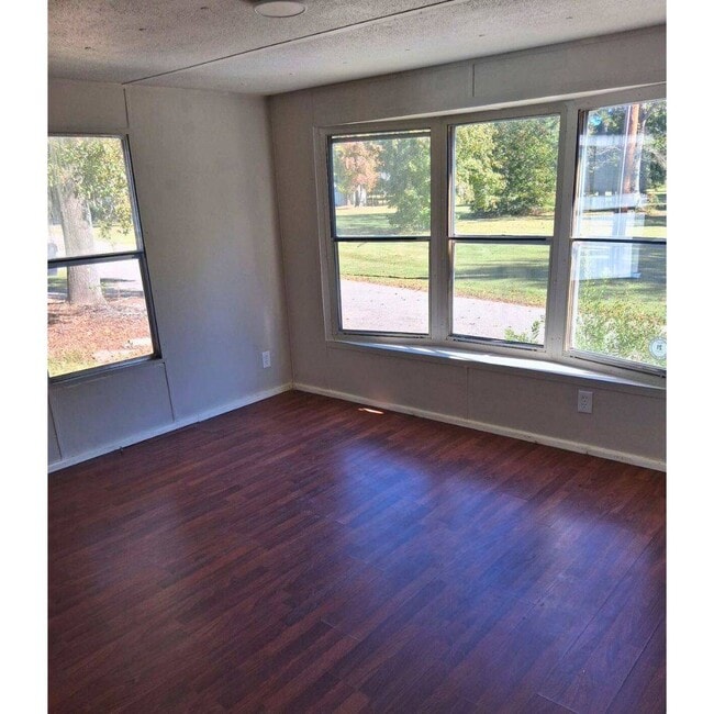 2367 Parrott Dr in Florence, SC - Building Photo - Building Photo