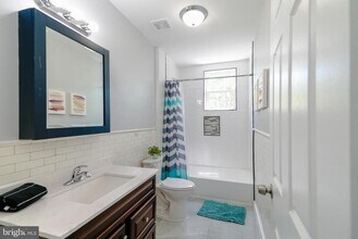 3603 Oakmont Ave in Baltimore, MD - Building Photo - Building Photo