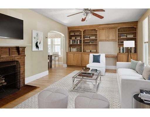 22 Embassy Rd, Unit 1 in Boston, MA - Building Photo - Building Photo