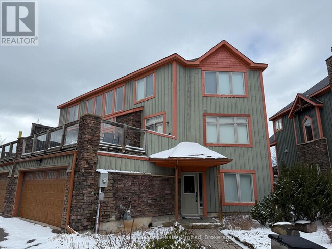 204-204 Blueski George Crescent in Blue Mountains, ON - Building Photo - Building Photo