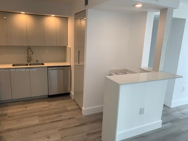 property at 1450 Brickell Bay Dr