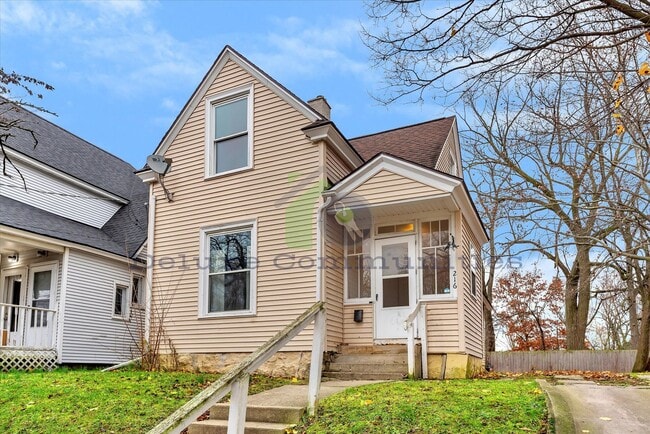 property at 216 Houseman Ave NE