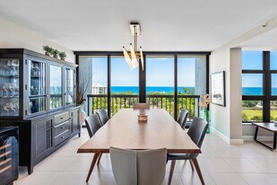 4740 S Ocean Blvd in Boca Raton, FL - Building Photo