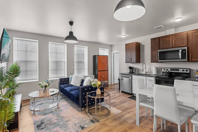 property at 1800 W Bethune St
