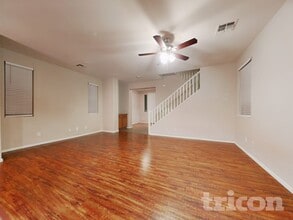 11878 N 154th Ln in Surprise, AZ - Foto de edificio - Building Photo