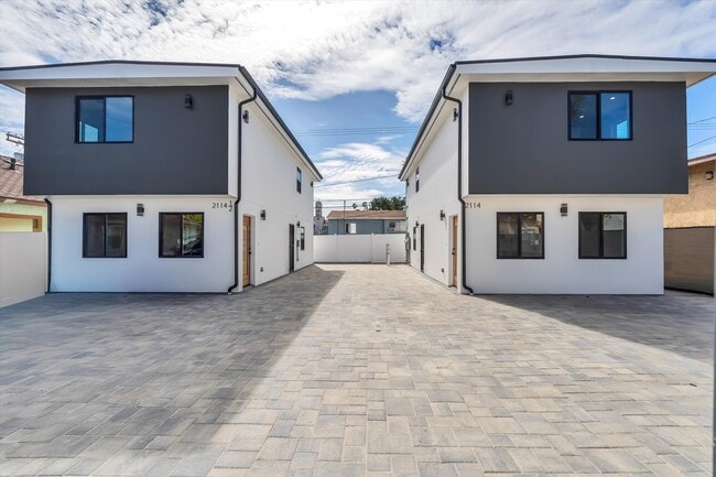 property at 2116 E 2nd St