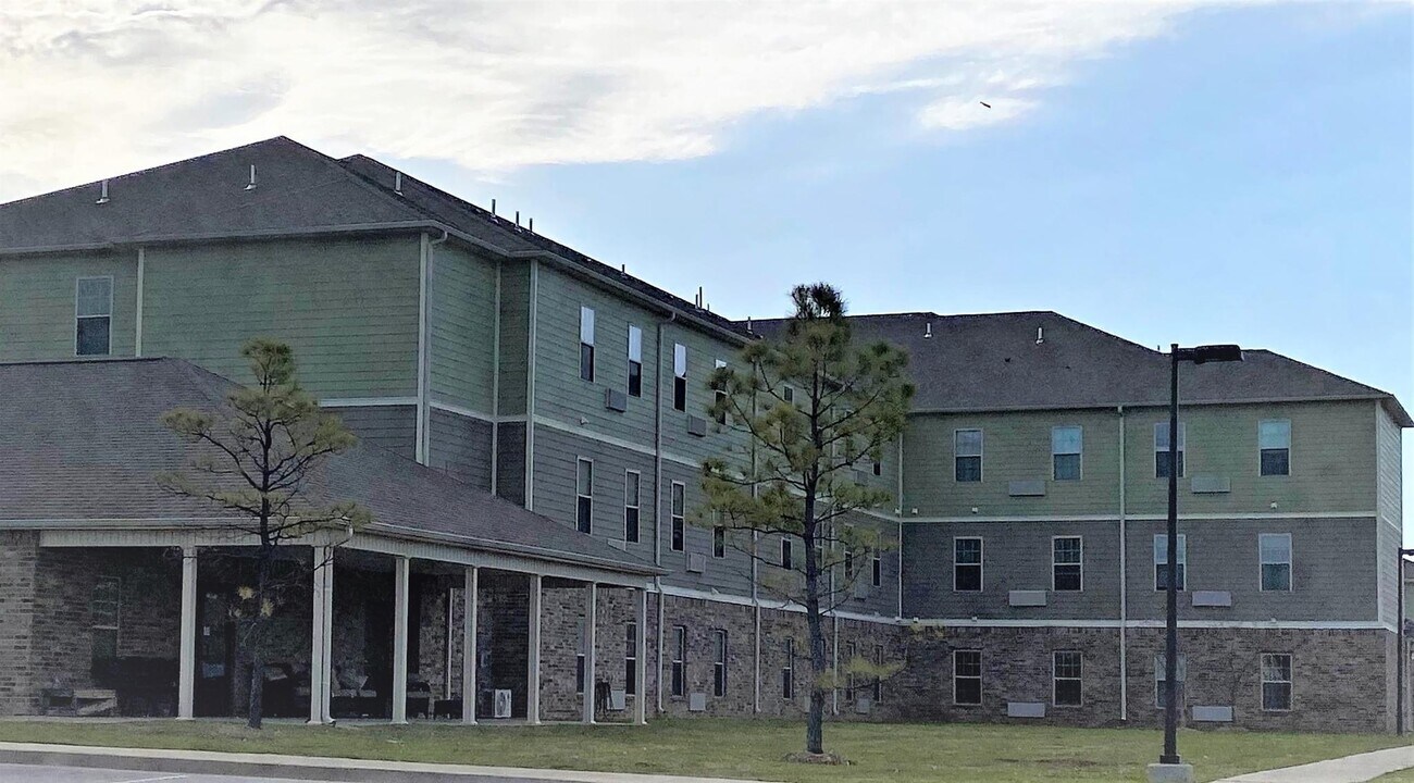 Bocage Senior Living in Norman, OK - Building Photo