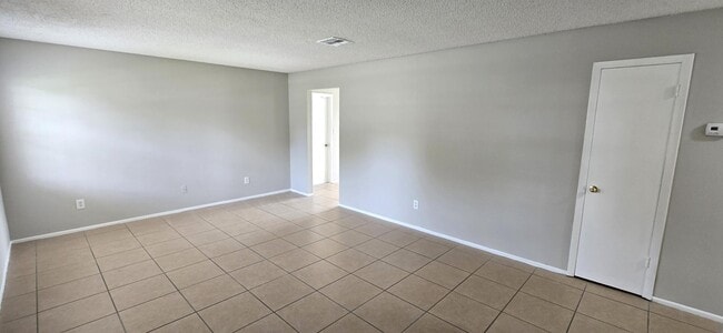 108 Jalapa Dr in Kissimmee, FL - Building Photo - Building Photo