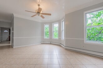 12 Carlton Ave in Jersey City, NJ - Building Photo - Building Photo