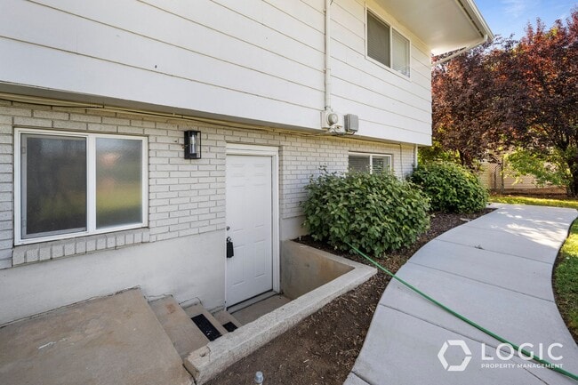 23 W 1500 S in Bountiful, UT - Building Photo - Building Photo