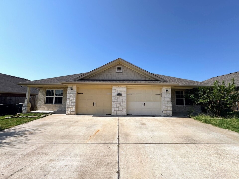 523 Kacie Dr in Temple, TX - Building Photo