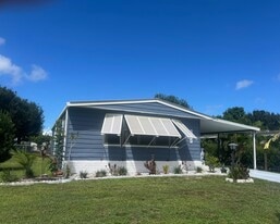 2855 SW Monarch Trail in Stuart, FL - Building Photo