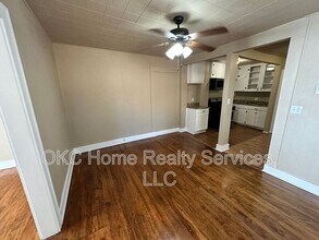 1715 N Villa Ave in Oklahoma City, OK - Building Photo - Building Photo
