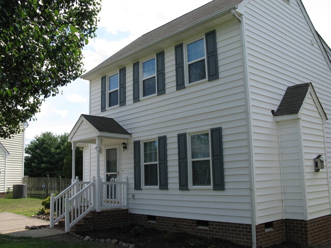 property at 7809 Silktree Pl