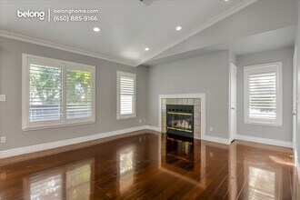 7112 Cross Creek Cir in Dublin, CA - Building Photo - Building Photo