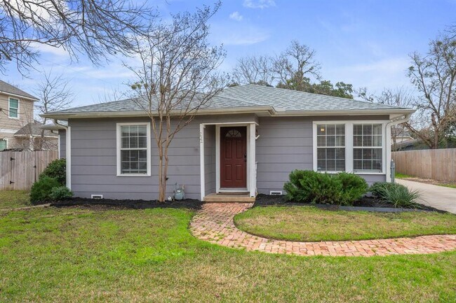 202 Park Pl in College Station, TX - Building Photo - Building Photo
