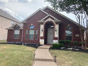11975 Big Springs Dr in Frisco, TX - Building Photo - Building Photo