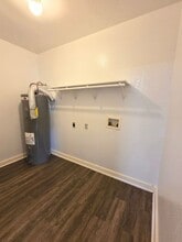 1009 Cherokee Trail in Kempner, TX - Building Photo - Building Photo