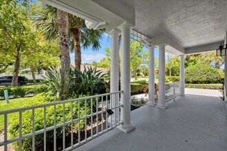 204 Clocktower Dr in Jupiter, FL - Building Photo - Building Photo