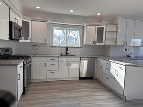 357 Hicksville Rd in Bethpage, NY - Building Photo - Building Photo