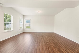 11318 Ellingshire Ct in Chester, VA - Building Photo - Building Photo
