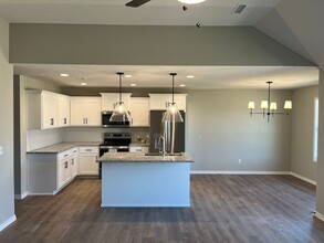 4357 W Riley St in Springfield, MO - Building Photo - Building Photo